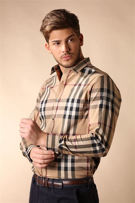 paraderarot burberry|burberry clothing for men.